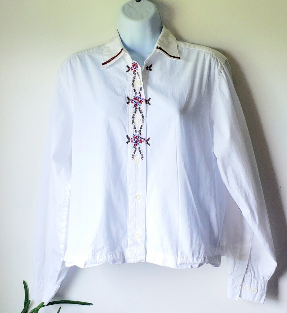 Cabin Creek Womens White Dainty Floral Long Sleeve Shirt Size M Cottagecore Boho